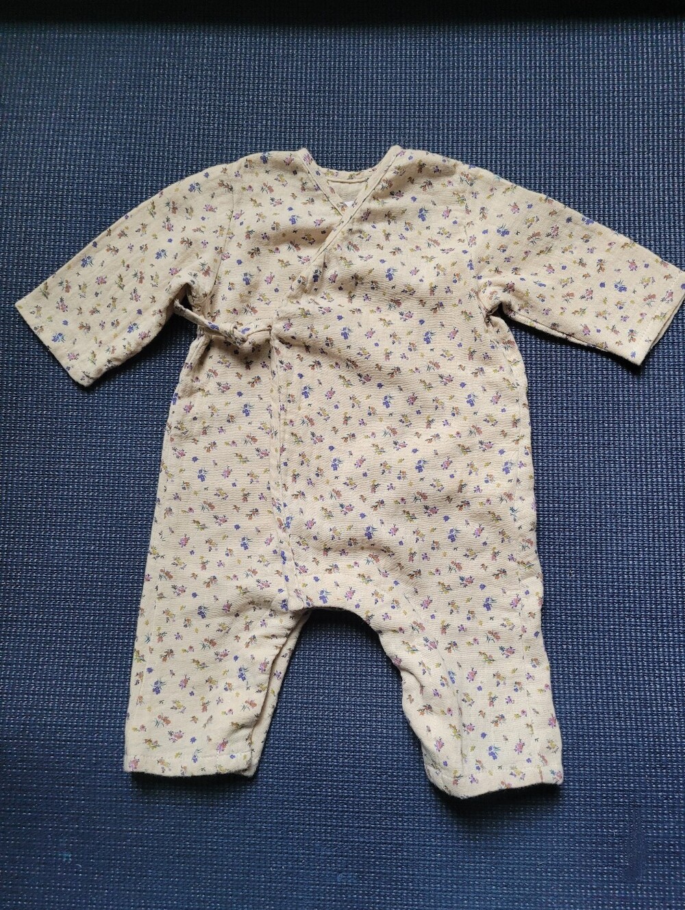 Zara Cotton Floral Kimono-Style Baby One-Piece.  Size 0-1   NWOT